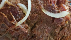 Carne assada de panela recheada