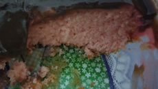 Bolo de morango de suco de pacote