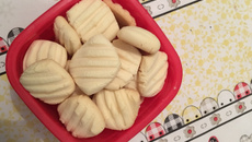 Bolachinha de maisena leite condensado