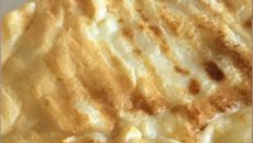 Pão de queijo de frigideira ou de sanduicheira