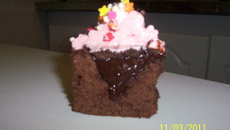 Cupcakes recheados By Paula