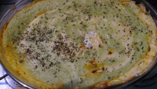 Torta cremosa de carne moída