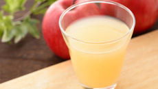 Vitamina de maçã com aveia