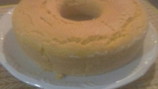 Bolo de fubá sem leite sem ovos