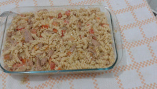 Macarrão com atum e creme de leite