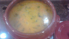 Caldo de abóbora com costela suína