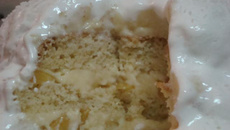 Bolo gelado de pêssego