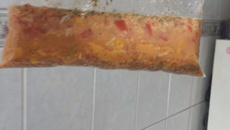 Omelete no saco plástico