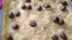 Bacalhoada gratinada com creme de mandioca