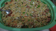 Farofa de feijão com linguiça