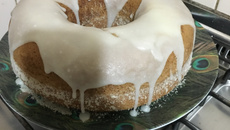 Bolo branco de liquidificador