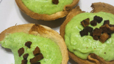 Canapé de ervilha com bacon krispy da família Roloff