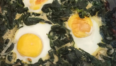 Espinafre com ovo no forno