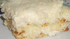 Bolo de coco de liquidificador