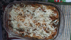 Tagliarine ao molho de creme de leite