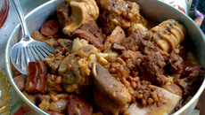 Mocofato à ponto de parada