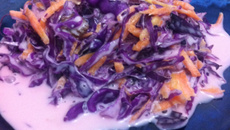 Salada de repolho roxo com maionese light