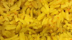 Arroz ao creme de cebola com cenoura