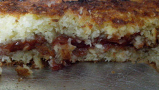 Bombocado de mandioca com goiabada