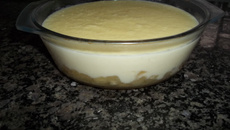 Creme gelado de abacaxi e morango
