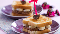 Sanduíche de Cream Cheese com Chocolate