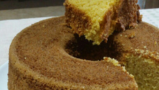 Bolo de fubá sem glúten e sem lactose