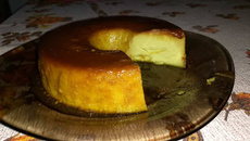 Pudim de pão com agrião