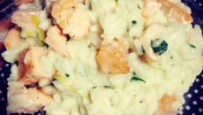 Risoto de salmão com alho-poró