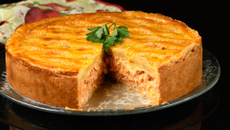 Torta de frango com cream cheese e milho