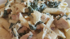 Penne ao molho alfredo