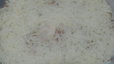 Escondidinho de carne moída e arroz