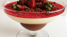 Mousse de nutella, laka e morango