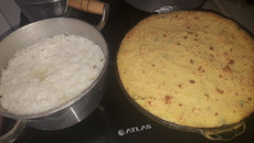 Escondidinho de carne aranha desfiada