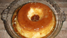 Pudim de leite com baunilha