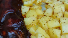 Costelinha de Porco com Molho Barbecue