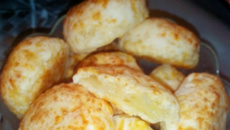 Pão de queijo com 3 ingrdientes