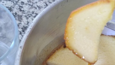 Pudim sem gluten e sem lactose da D. Jaira