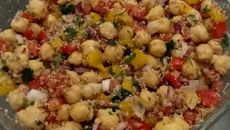 Salada de grão-de-bico Especial