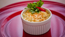 Souflé de queijo com legumes