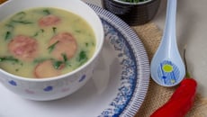 Caldo verde de aipim