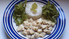 Frango ao molho de iogurte