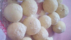 Doce de leite em pó com bombom de 3 ingredientes