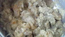 Costela de porco com purê de mandioca