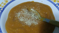 Sopa de abóbora com batata