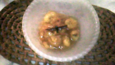 Doce de banana com suco de laranja