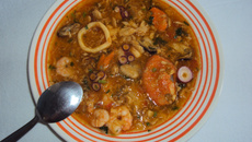 Sopa de frutos do mar