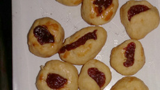 Salgadinho de queijo com goiabada