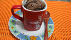 Bolo de caneca de micro-ondas