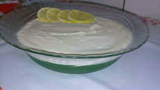 Gelatina de limão com mousse de limão