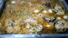 Peixe ensopado de forno